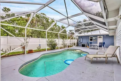 2715 52nd Avenue Terrace W, Bradenton, FL 34207 - Photo 26