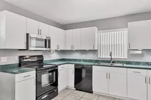 2715 52nd Ave Terrace W, Bradenton, FL 34207 - Photo 10