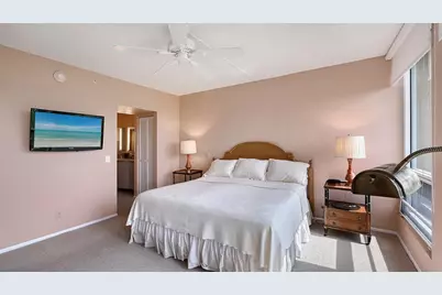 1085 Gulf Of Mexico Drive #404, Longboat Key, FL 34228 - Photo 14