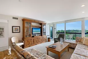 1085 Gulf of Mexico Dr, Longboat Key, FL 34228 - Photo 4