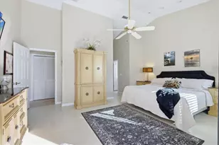 3746 Surrey Ln, Sarasota, FL 34235 - Photo 20