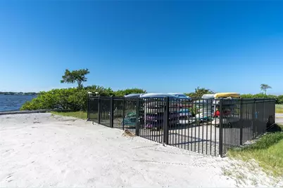 2217 6th Street E, Palmetto, FL 34221 - Photo 54