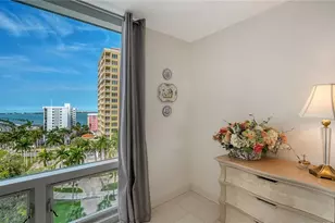 1111 N Gulfstream Ave, Sarasota, FL 34236 - Photo 18