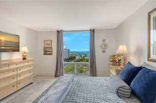 1111 N Gulfstream Ave, Sarasota, FL 34236 - Photo 18