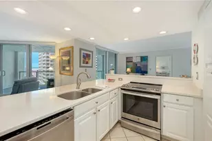 1111 N Gulfstream Ave, Sarasota, FL 34236 - Photo 10