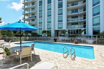 1111 N Gulfstream Avenue #10E, Sarasota, FL 34236 - Photo 24