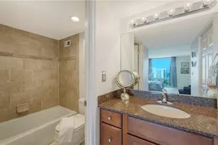 1111 N Gulfstream Ave, Sarasota, FL 34236 - Photo 20