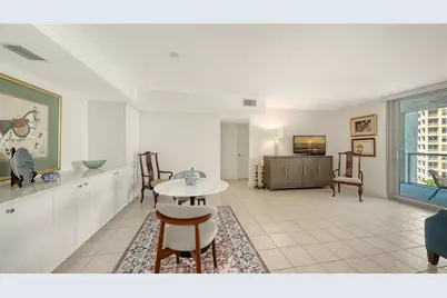 1111 N Gulfstream Avenue #10E, Sarasota, FL 34236 - Photo 12