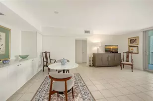 1111 N Gulfstream Ave, Sarasota, FL 34236 - Photo 12