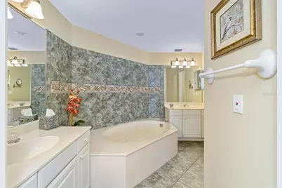 1280 Dolphin Bay Way #504, Sarasota, FL 34242 - Photo 32