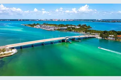 1211 Gulf Of Mexico Drive #709, Longboat Key, FL 34228 - Photo 46