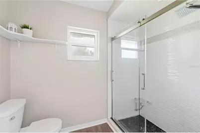 7795 Pine Trace, Sarasota, FL 34243 - Photo 20