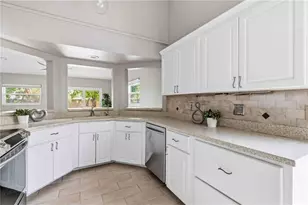 7795 Pine Trace, Sarasota, FL 34243 - Photo 14