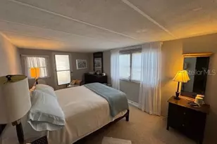 200 Southwinds Dr, Sarasota, FL 34231 - Photo 32