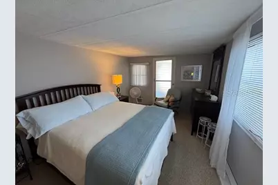 200 Southwinds Drive, Sarasota, FL 34231 - Photo 30