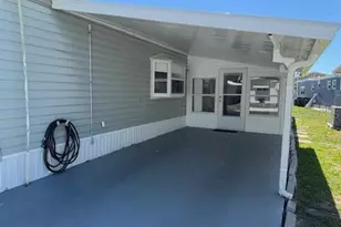 200 Southwinds Dr, Sarasota, FL 34231 - Photo 4