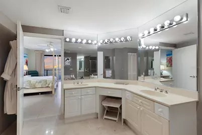 1800 Benjamin Franklin Drive #B1006, Sarasota, FL 34236 - Photo 30