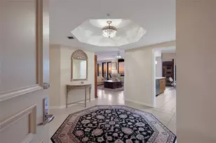 1800 Benjamin Franklin Dr, Sarasota, FL 34236 - Photo 4