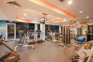 1800 Benjamin Franklin Dr, Sarasota, FL 34236 - Photo 52