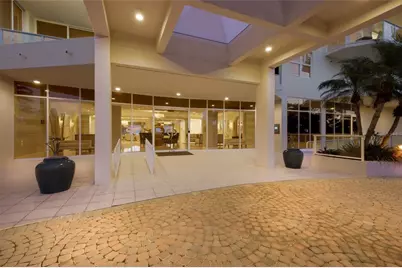 1800 Benjamin Franklin Drive #B1006, Sarasota, FL 34236 - Photo 2