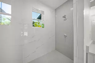 3319 S Osprey Ave, Sarasota, FL 34239 - Photo 18