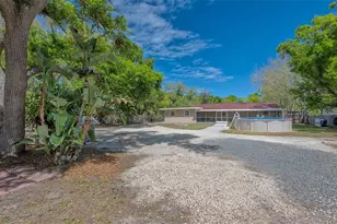 3818 Gocio Rd, Sarasota, FL 34235 - Photo 48