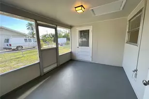 619 Shore Rd, Nokomis, FL 34275 - Photo 20