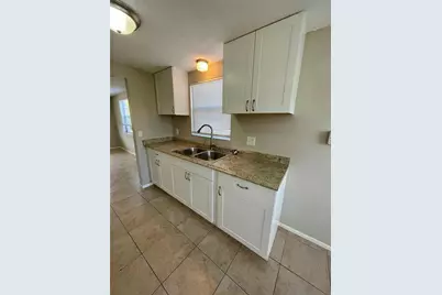 619 Shore Road #A, Nokomis, FL 34275 - Photo 16