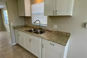 619 Shore Rd, Nokomis, FL 34275 - Photo 16