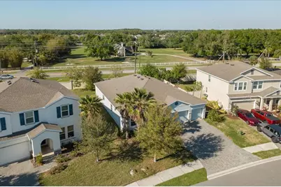 6702 Devesta Loop, Palmetto, FL 34221 - Photo 4