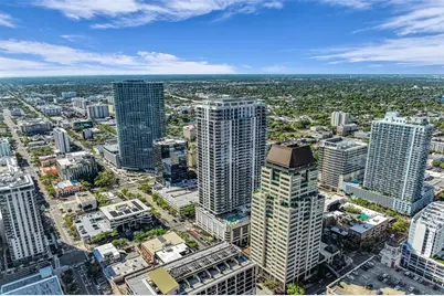 275 1st Avenue S #1904, Saint Petersburg, FL 33701 - Photo 2