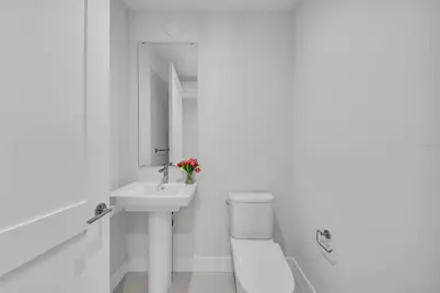 275 1st Avenue S #1904, Saint Petersburg, FL 33701 - Photo 40