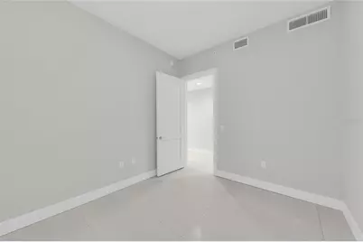 275 1st Avenue S #1904, Saint Petersburg, FL 33701 - Photo 42