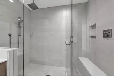 275 1st Avenue S #1904, Saint Petersburg, FL 33701 - Photo 34