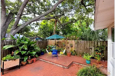 2310 Hickory Avenue, Sarasota, FL 34234 - Photo 18