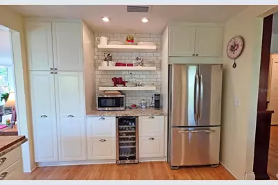 2310 Hickory Avenue, Sarasota, FL 34234 - Photo 14