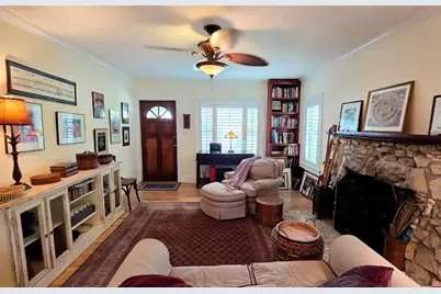 2310 Hickory Avenue, Sarasota, FL 34234 - Photo 6
