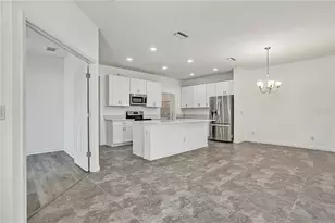 8544 Cache Dr, Sarasota, FL 34240 - Photo 8