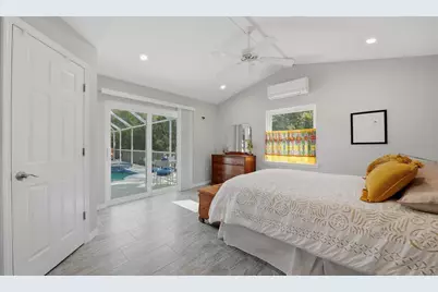 4668 Hamlets Grove Drive, Sarasota, FL 34235 - Photo 22