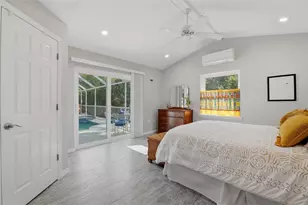 4668 Hamlets Grv Dr, Sarasota, FL 34235 - Photo 22