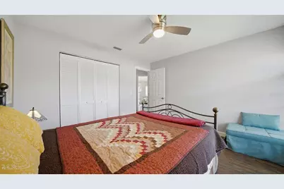 4668 Hamlets Grove Drive, Sarasota, FL 34235 - Photo 28