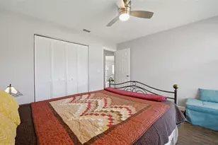 4668 Hamlets Grv Dr, Sarasota, FL 34235 - Photo 28