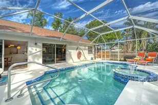 4668 Hamlets Grv Dr, Sarasota, FL 34235 - Photo 40