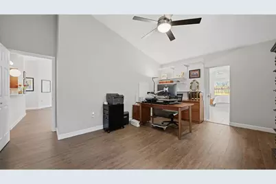 4668 Hamlets Grove Drive, Sarasota, FL 34235 - Photo 32