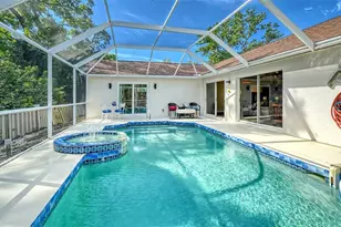 4668 Hamlets Grv Dr, Sarasota, FL 34235 - Photo 46