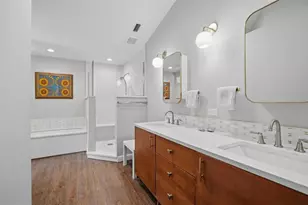 4668 Hamlets Grv Dr, Sarasota, FL 34235 - Photo 24