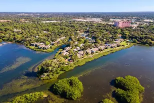 1520 Pelican Point Dr, Sarasota, FL 34231 - Photo 26