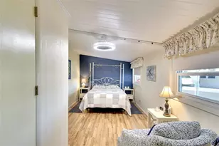 2058 Sun Home St, Sarasota, FL 34231 - Photo 16