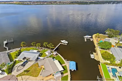 211 21st Street NE, Bradenton, FL 34208 - Photo 6