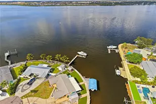 211 21st St NE, Bradenton, FL 34208 - Photo 6